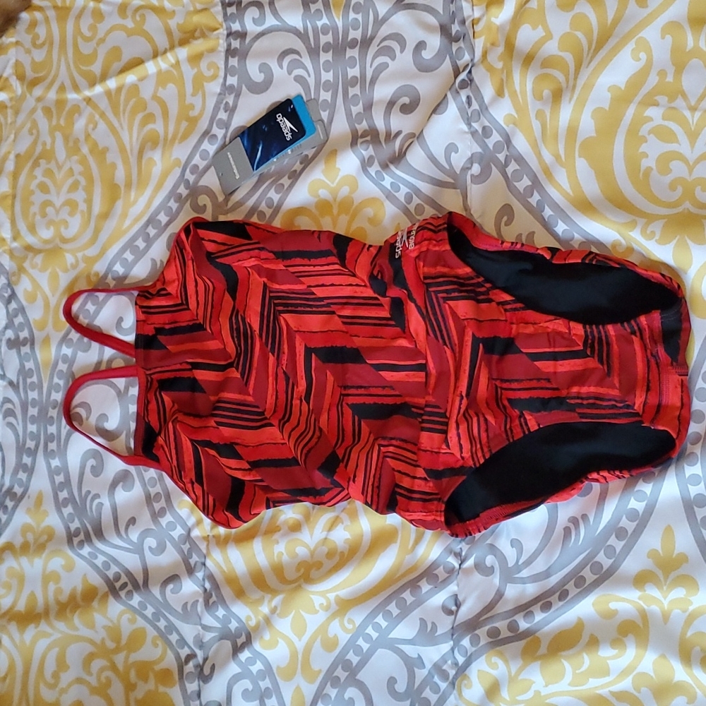 Speedo Swimsuit Size 26